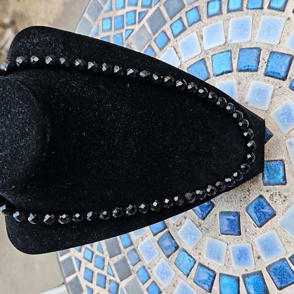 Vintage Jet Black Glass Beaded Necklace - Picture 2 of 3